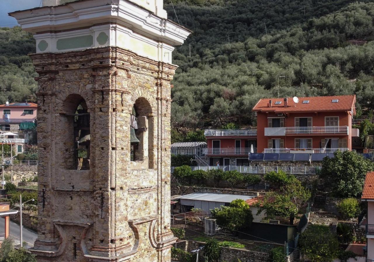 Agriturismo La Rocca San Bartolomeo Al Mare Bagian luar foto