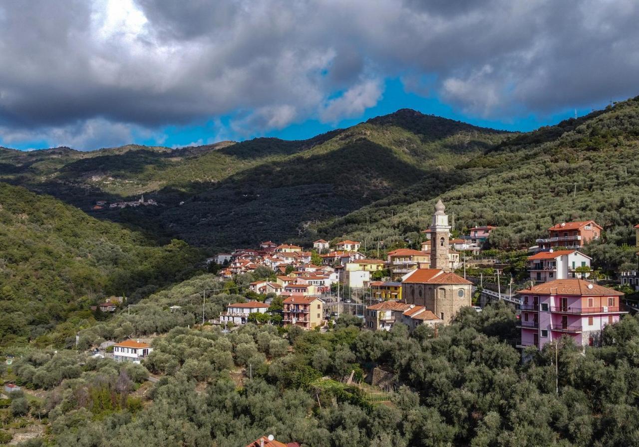 Agriturismo La Rocca San Bartolomeo Al Mare Bagian luar foto