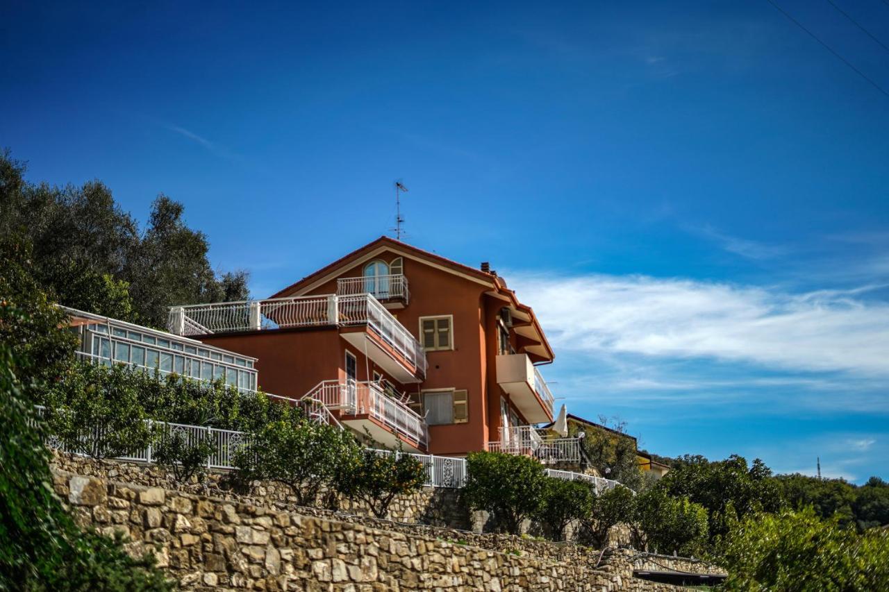 Agriturismo La Rocca San Bartolomeo Al Mare Bagian luar foto