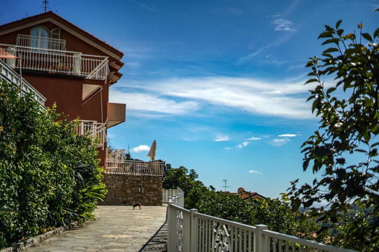 Agriturismo La Rocca San Bartolomeo Al Mare Bagian luar foto