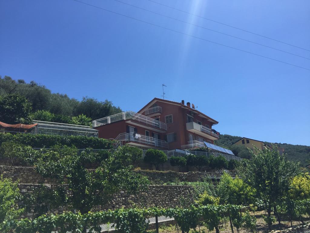 Agriturismo La Rocca San Bartolomeo Al Mare Bagian luar foto
